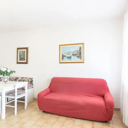 Patrizia Apartment *